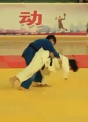 如何在机械战争2中快速升级？